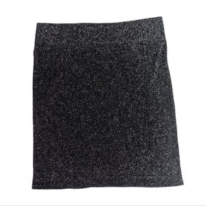 🍁 3/$15 No Boundaries Metallic Body Con Skirt Small